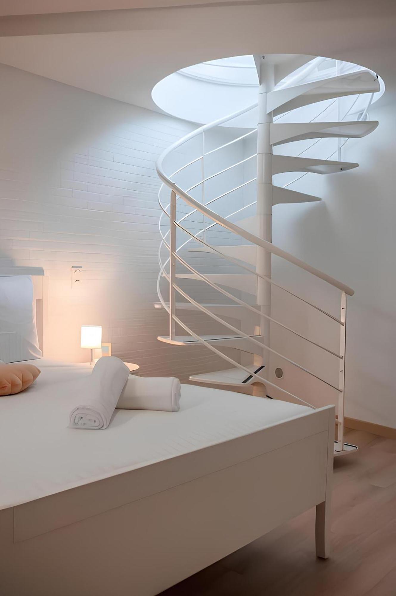Cozy Appartement Plein Centre, Proche Gare/Plage Ментона Экстерьер фото